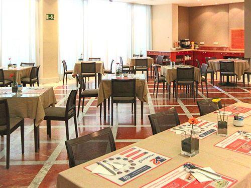 Hotel Th Boadilla Boadilla del Monte Exteriér fotografie